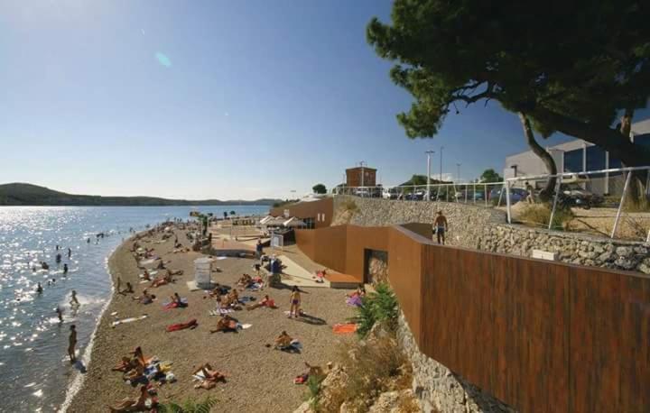 Villa Belitzein With Swimming Pool Šibenik Exteriör bild